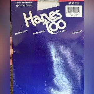Hanes Too Pantyhose Size CD‎ in White